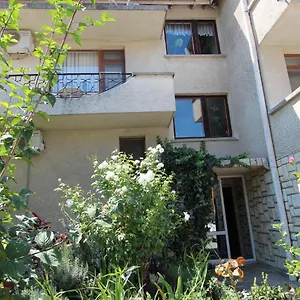 Gasthof Izgrev Sarafovo, Burgas City